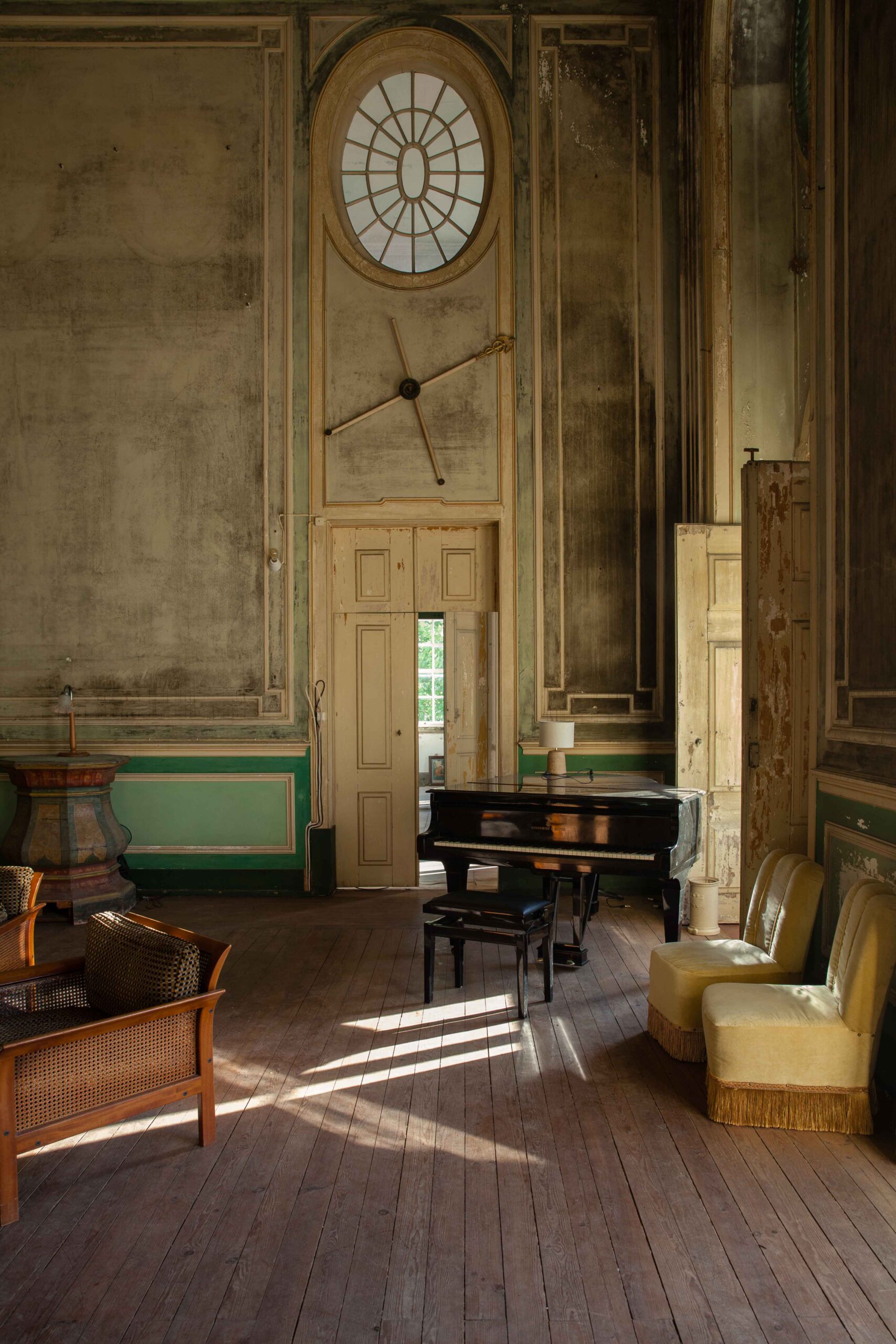 A Day in Lisbon With Photographer Sanda Vuckovic - image